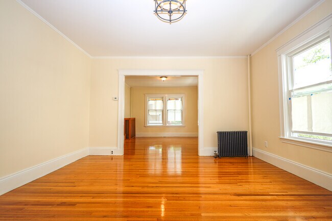 Foto del edificio - 12 Parker St