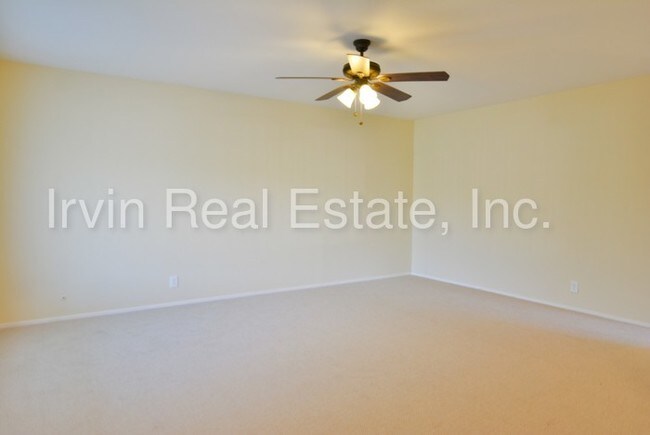Foto del edificio - 2911 Lone Tree Way