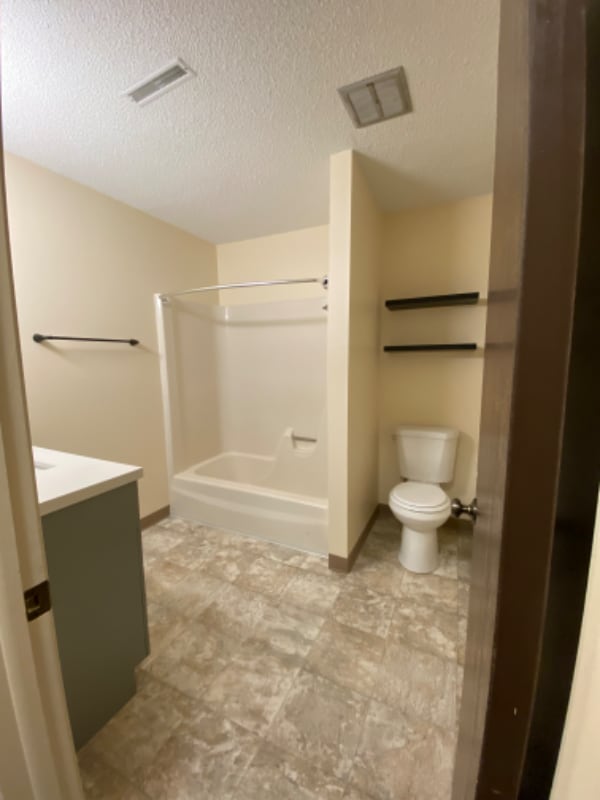 Foto del edificio - 2005 NW Hickory Ln