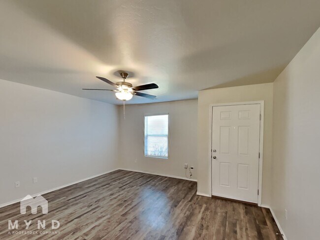 Foto del edificio - 11532 Ruger Rd