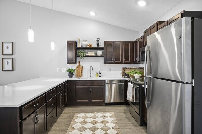Building Photo - The Villas at Bakers Ridge