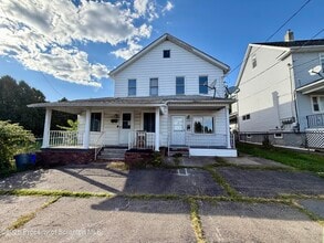 Building Photo - 949 Carmalt St