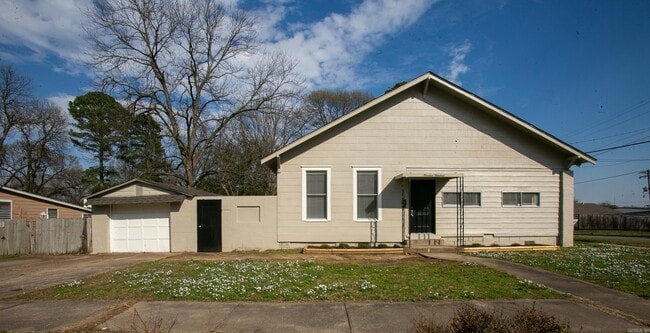 Foto del edificio - 1400 Willow St