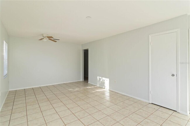 Foto del edificio - 2216 Flamingo Blvd