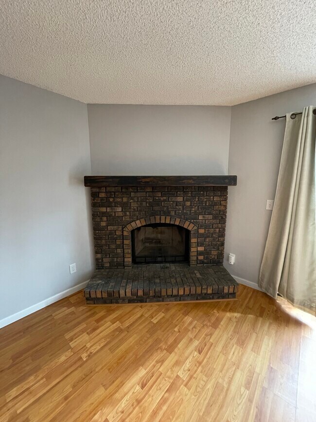 Foto del edificio - 1331 Birch St