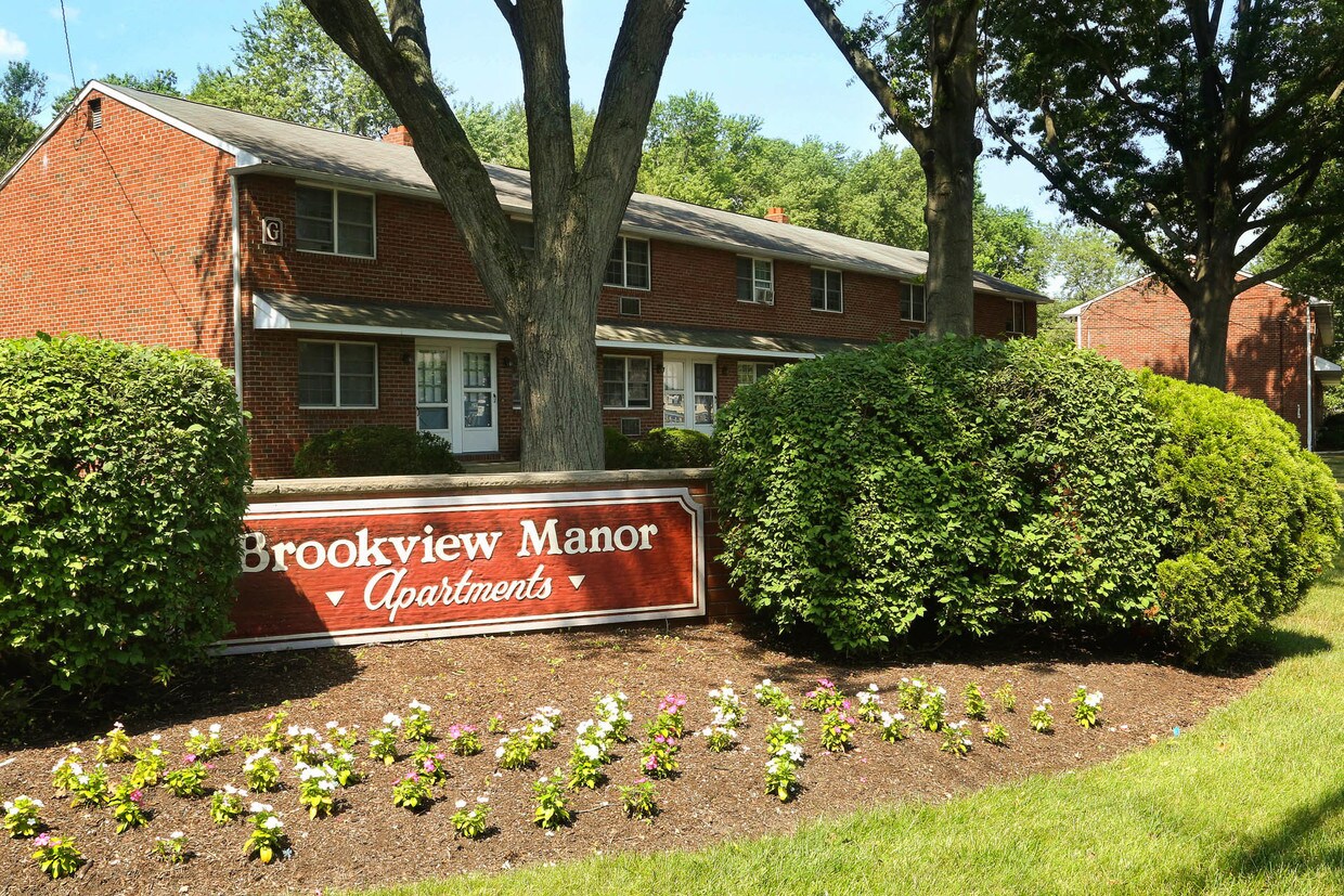 Brookview Manor Apartments, LLC Apartments in Stratford, NJ