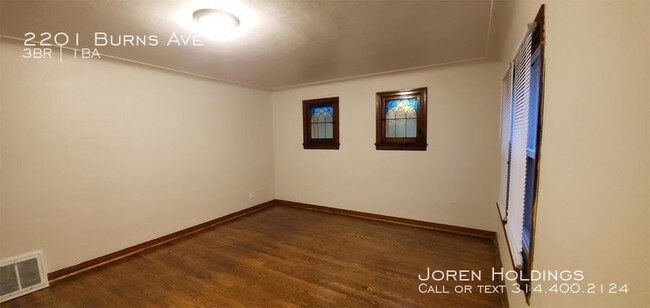 Foto del edificio - 2201 Burns Ave