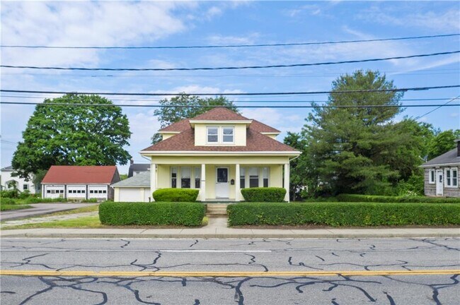 Building Photo - 117 Granite St