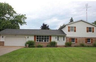 Building Photo - 1519 Trebor Rd