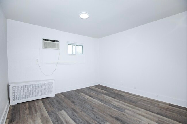 Foto del edificio - 773 Anderson Ave