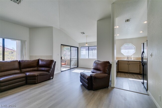 Foto del edificio - 5054 S Rainbow Blvd