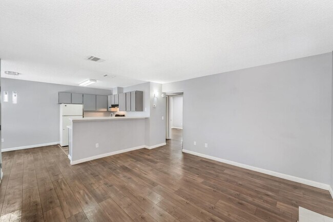 Building Photo - 2722 Alicialynn Way