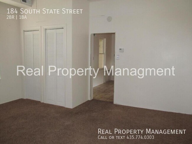 Building Photo - Pre Leasing for August move in! Adorable 2...