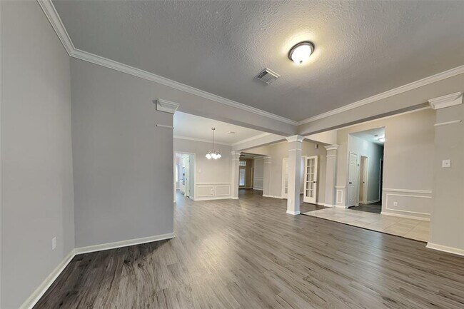 Foto del edificio - 4106 Hill Springs Dr