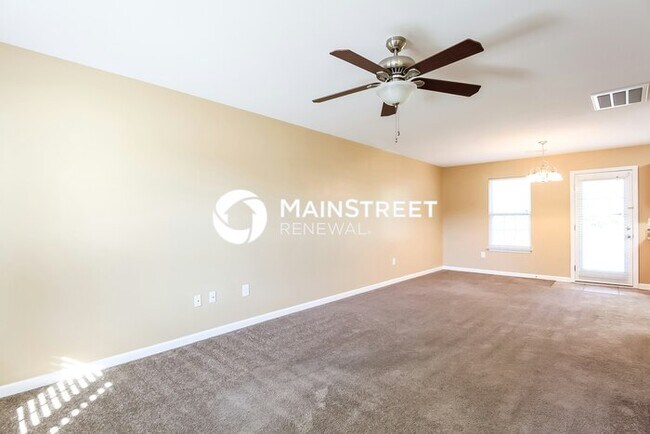 Foto del edificio - 3 Bedroom Pet-Friendly Home in Rural Hall,...