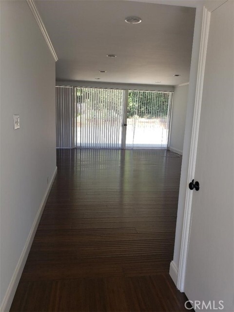 Building Photo - 377 Poco Way