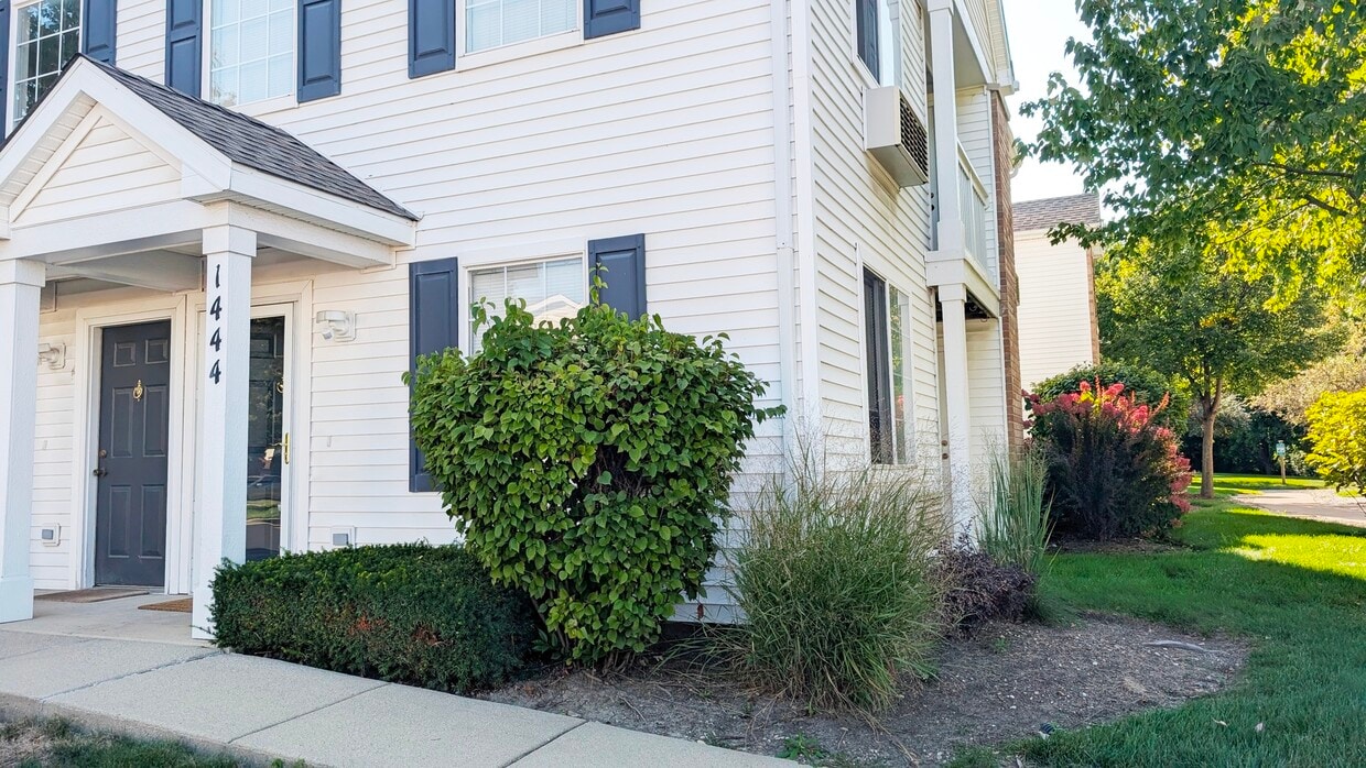 Primary Photo - 1444 McClure Rd