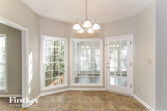 Building Photo - 227 Vienna Way