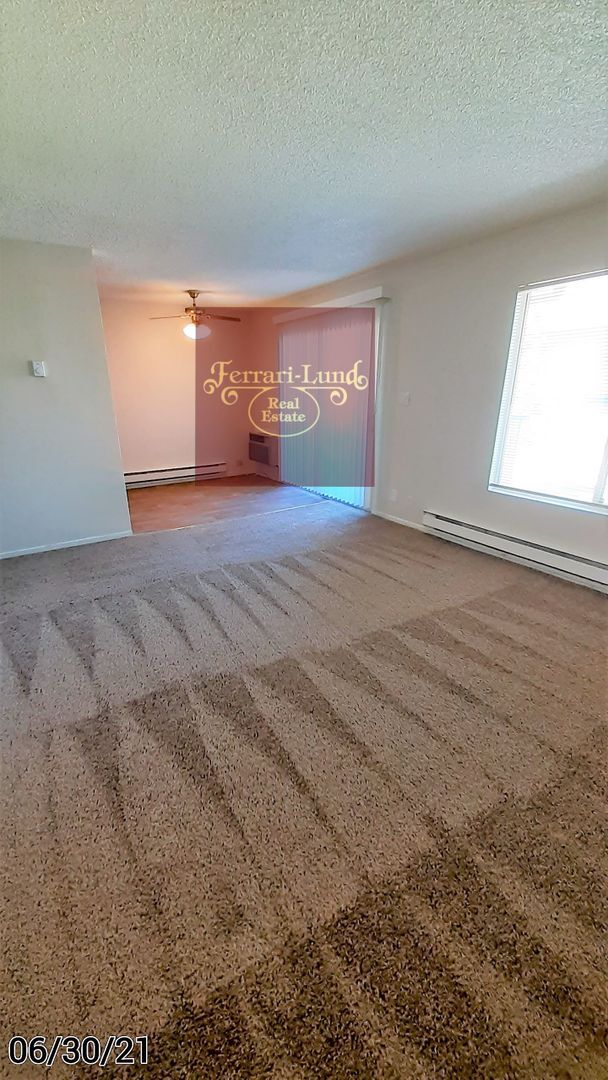 Building Photo - MOVE IN SPECIAL $500 off- Condo Near UNR, ...