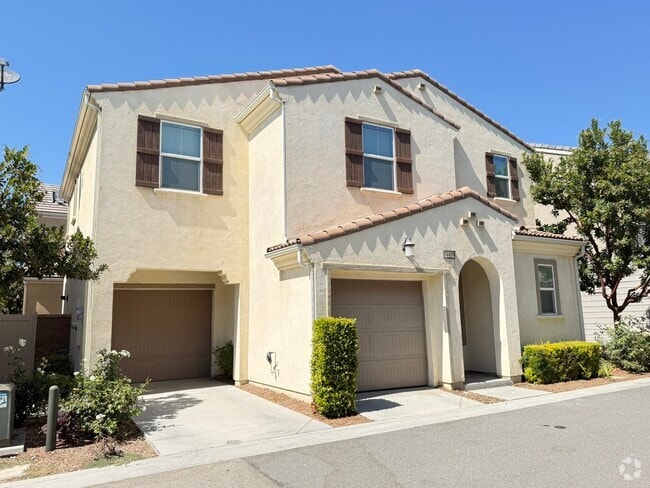 Building Photo - 14409 Figueroa Ln
