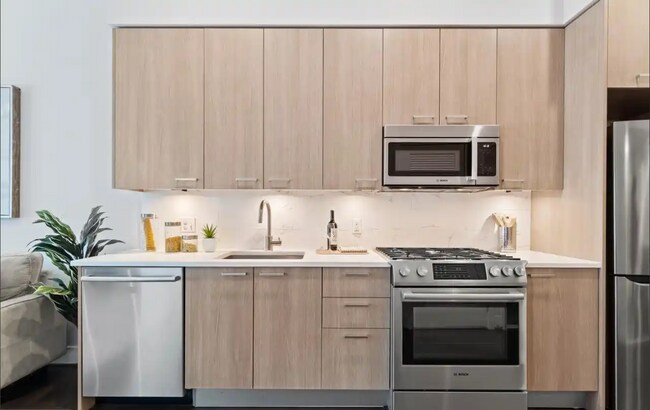 Building Photo - 525 Water Street Southwest, Unit 329