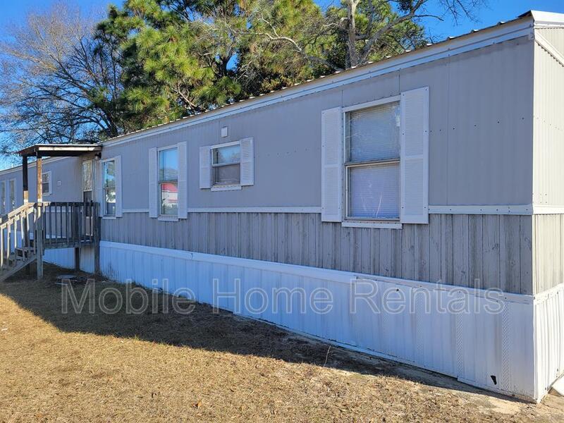 Primary Photo - 1 Wilderness Rd