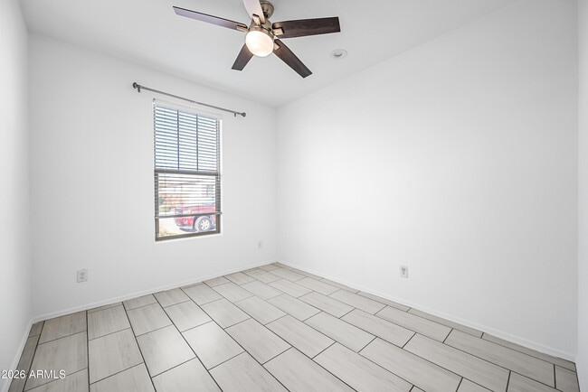 Foto del edificio - 10829 W Hadley St