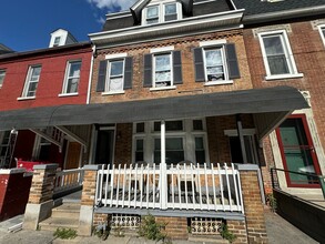 Building Photo - 607 N Eighth St