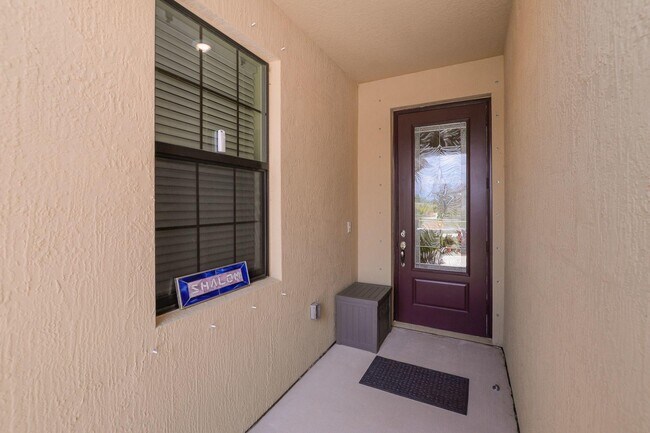 Building Photo - 1618 Merriment Way