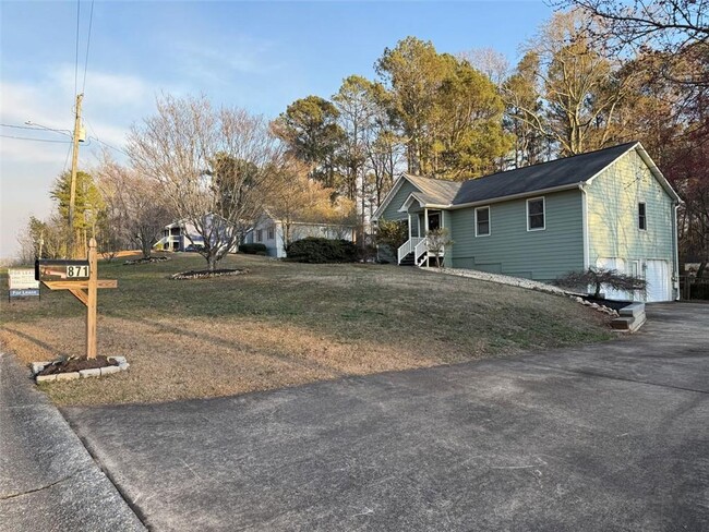 Building Photo - 871 White Stag Ln