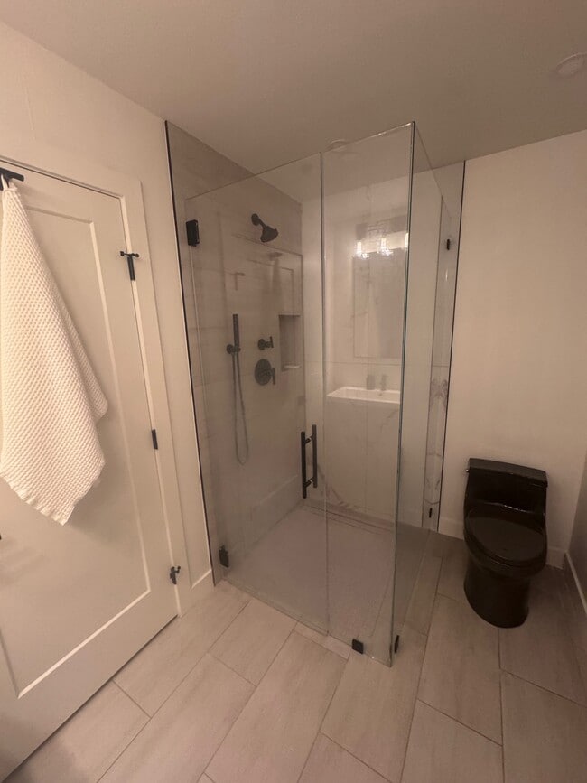 Baño principal - 125 Darlington Ln