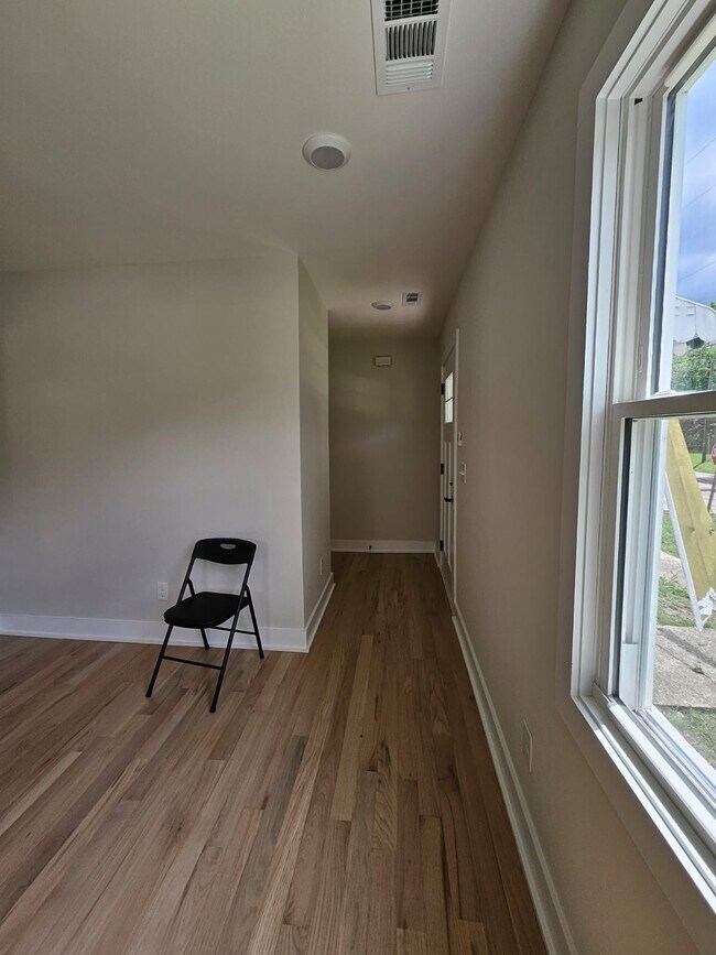 Foto del edificio - 2818 Vaulx Ln