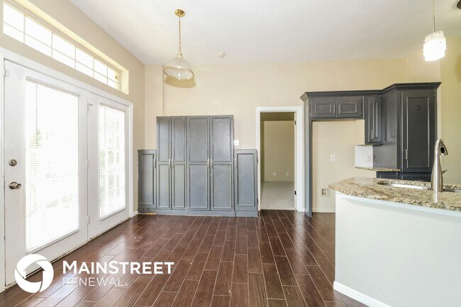 Foto del edificio - 1808 Fairmont Ln