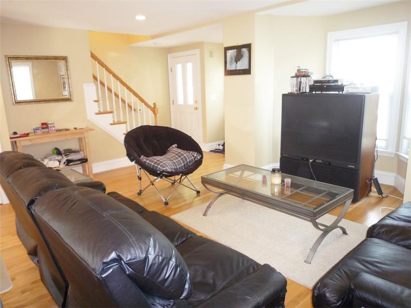 Primary Photo - 36 Partridge Ave