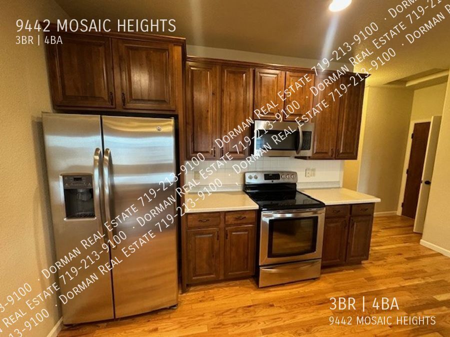 Photo - 9442 MOSAIC HEIGHTS-