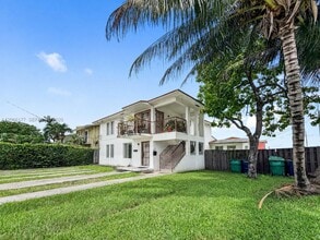 Building Photo - 9103 SW 38th St