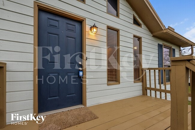 Foto del edificio - 109 Pinehurst Rd