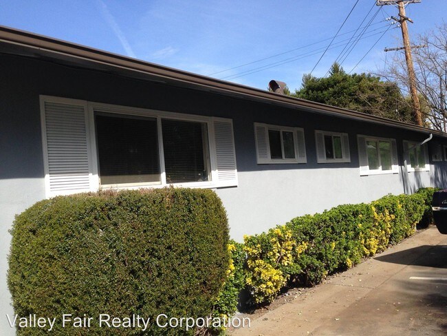 Building Photo - 1229 Sicard St