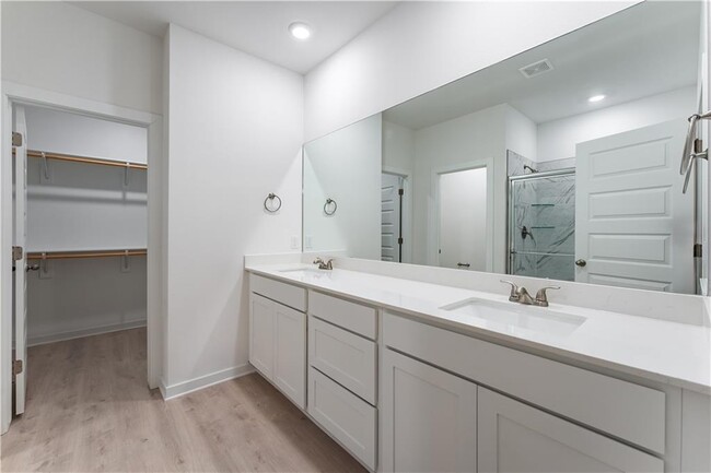Foto del edificio - 2237 Langford St