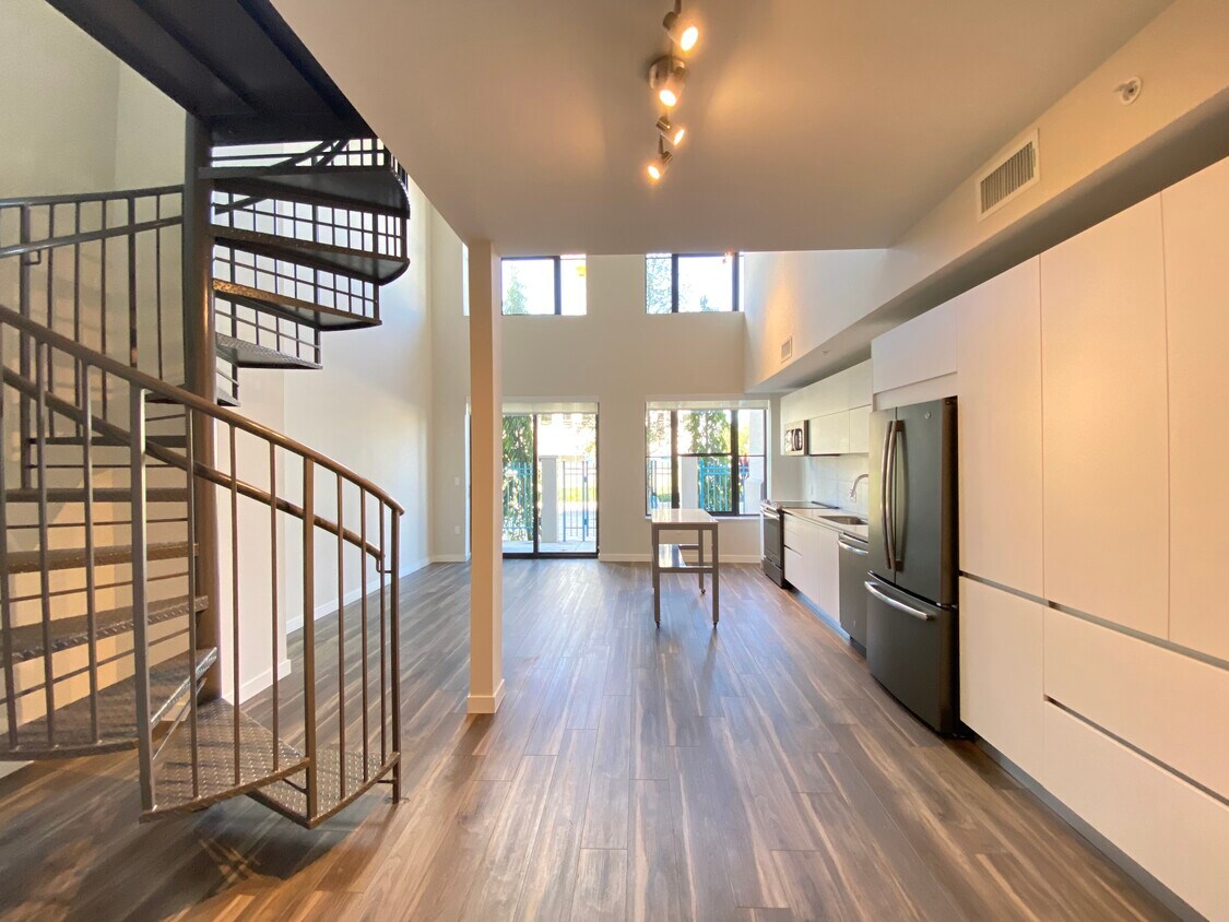 511 N Andrews Ave Unit 121, Fort Lauderdale, FL 33301 Apartments in