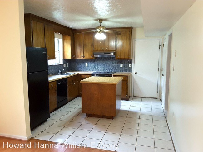 Building Photo - 492 Lanelle Pl