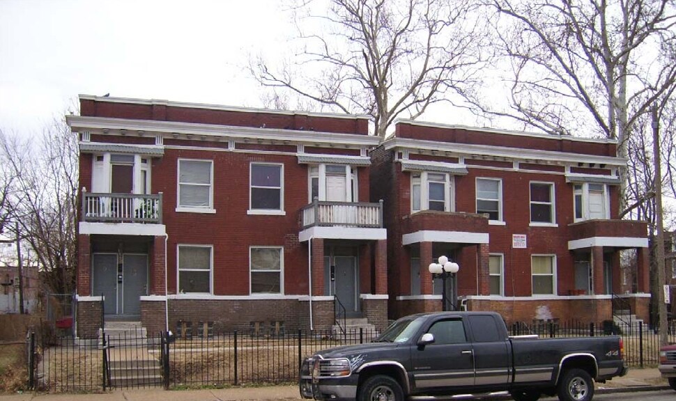 Primary Photo - 1314 Walton Ave