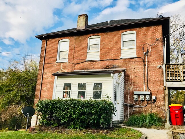 Building Photo - 485 Antietam Drive