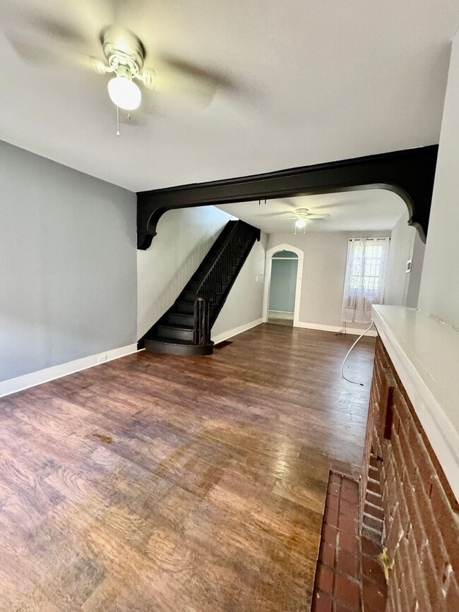 Foto del edificio - Charming 3-Bedroom Home on the East Side o...