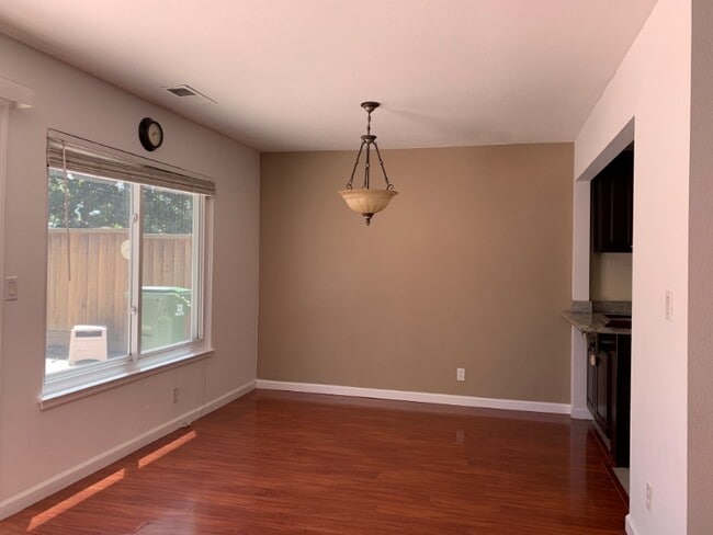 Photo - 3932 Harlequin Terrace Townhome