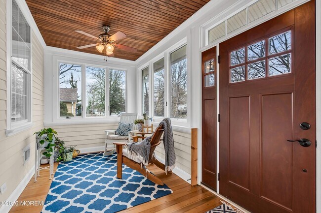 Foto del edificio - 524 Fisk Ave