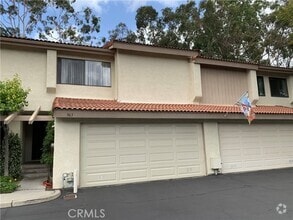 Building Photo - 963 Creekside Dr