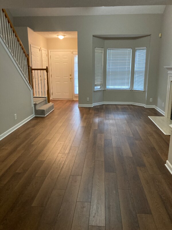 Foto del edificio - 3140 Langley Dr