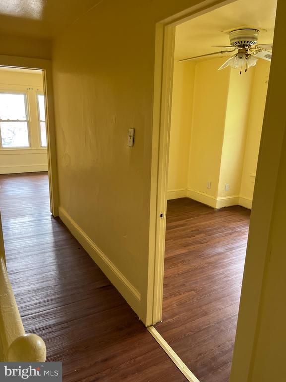 Foto principal - 109-111 N 2nd St