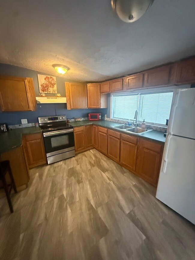 Building Photo - 2506 S Lee Hwy